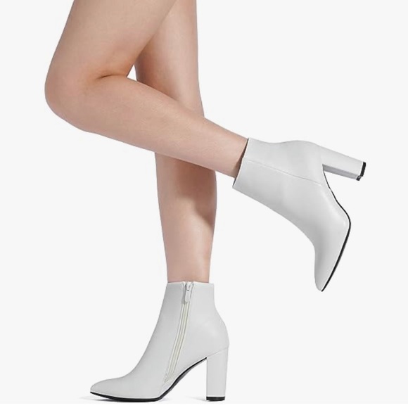 Women’s White Ankle Boots | Chelsea Low Heel NWT - Picture 7 of 9